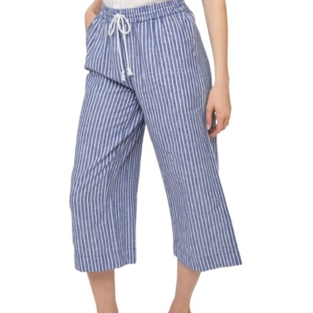 Beach lunch lounge pin stripped linen capri drawstring pants